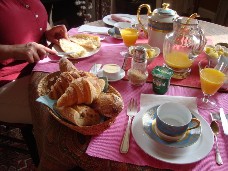 Juillet 2016 petit déj à la Linière à Honfleur