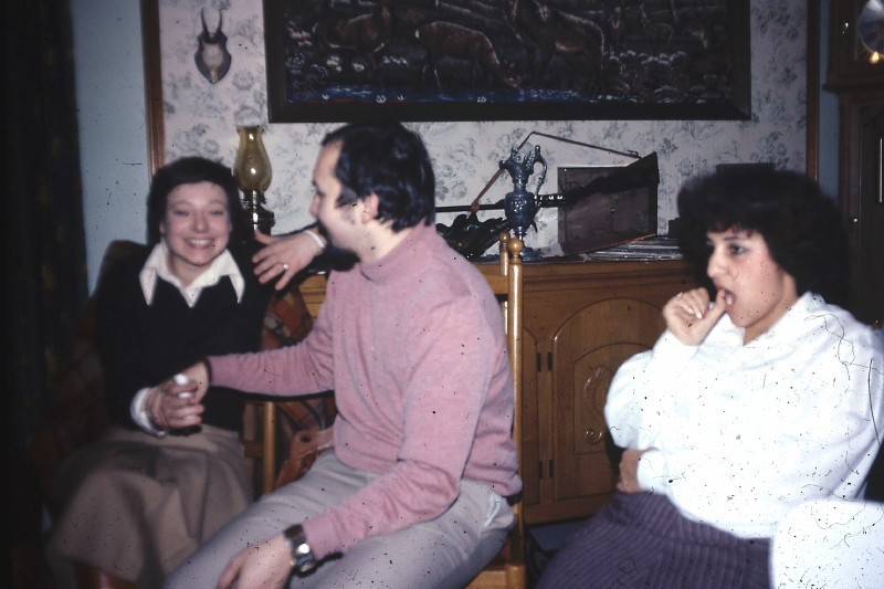 Réunion du PCB Chaudfontaine fin 76 avec Patricia, Ivan et Malika