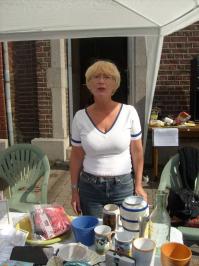 Brocante Cheratte Edith au stand