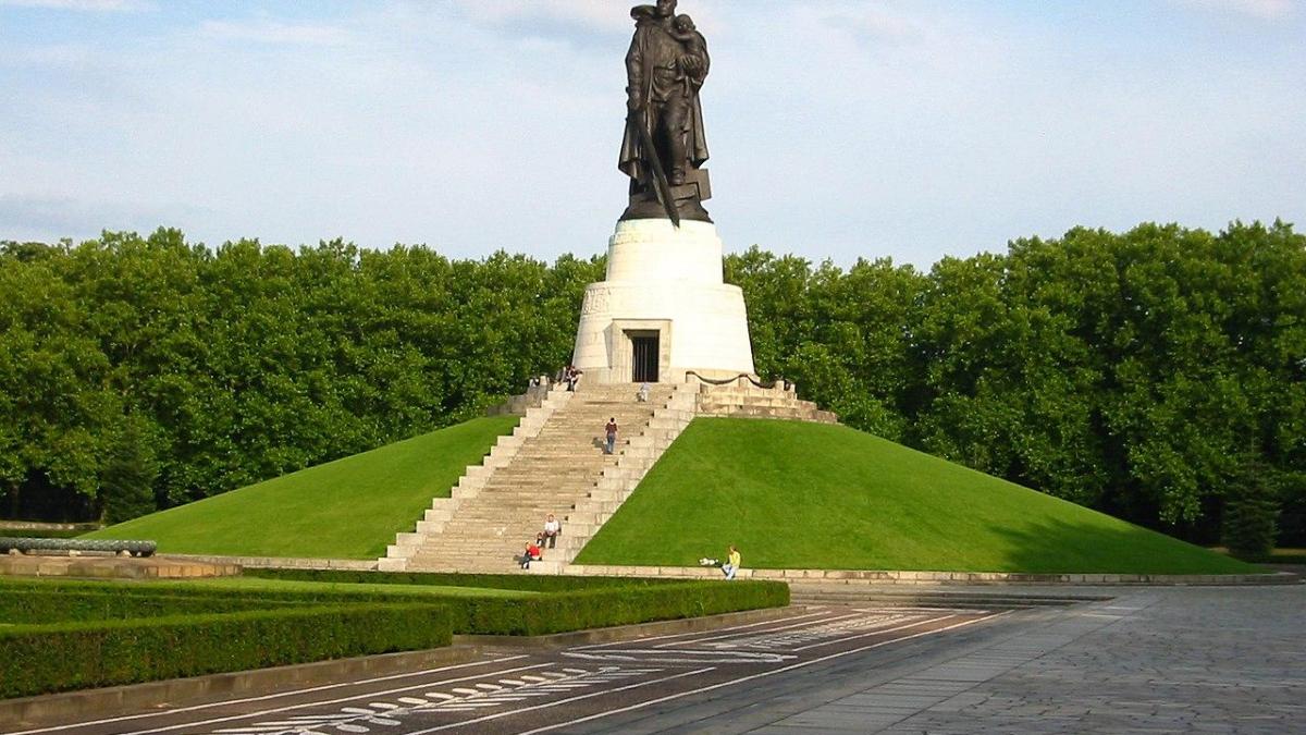 Treptow berlin